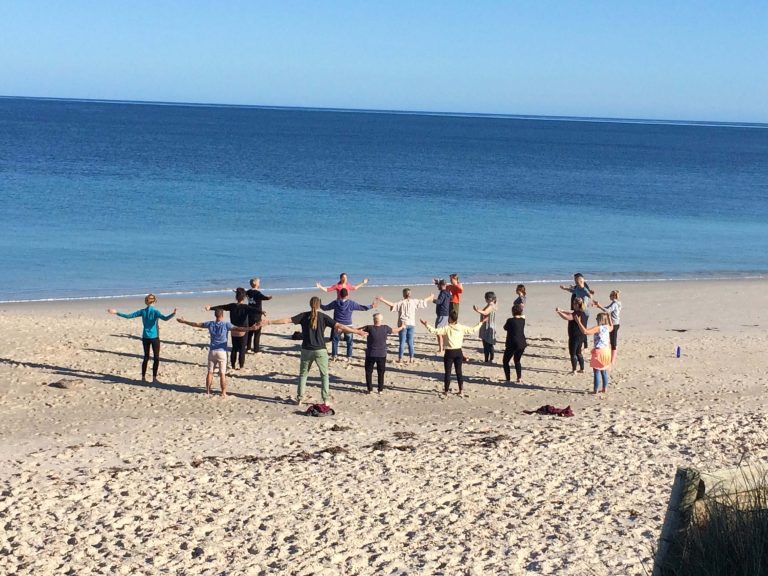beach group